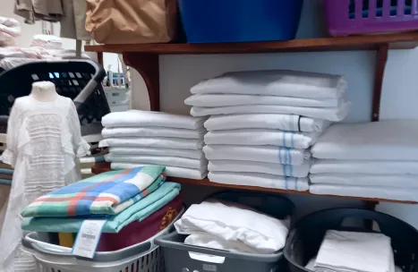 Vêtements après passage au pressing